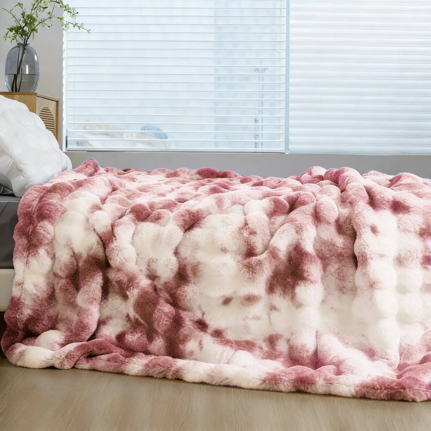 ROSEKIND Soft Cozy Faux Fur Rabbit Blanket Bed And Sofa