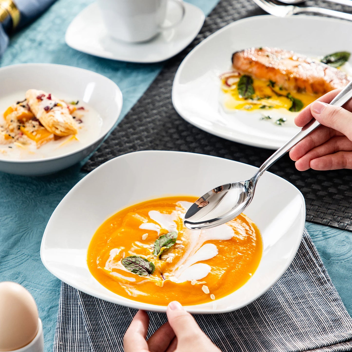 MALACASA Elisa Porcelain Dinnerware Set For Six People